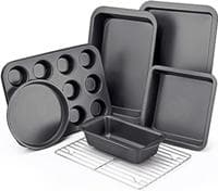 Multiple Piece Metal Bakeware Set