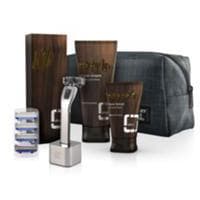 Toiletry Essentials with Disposable Razors, Masculine